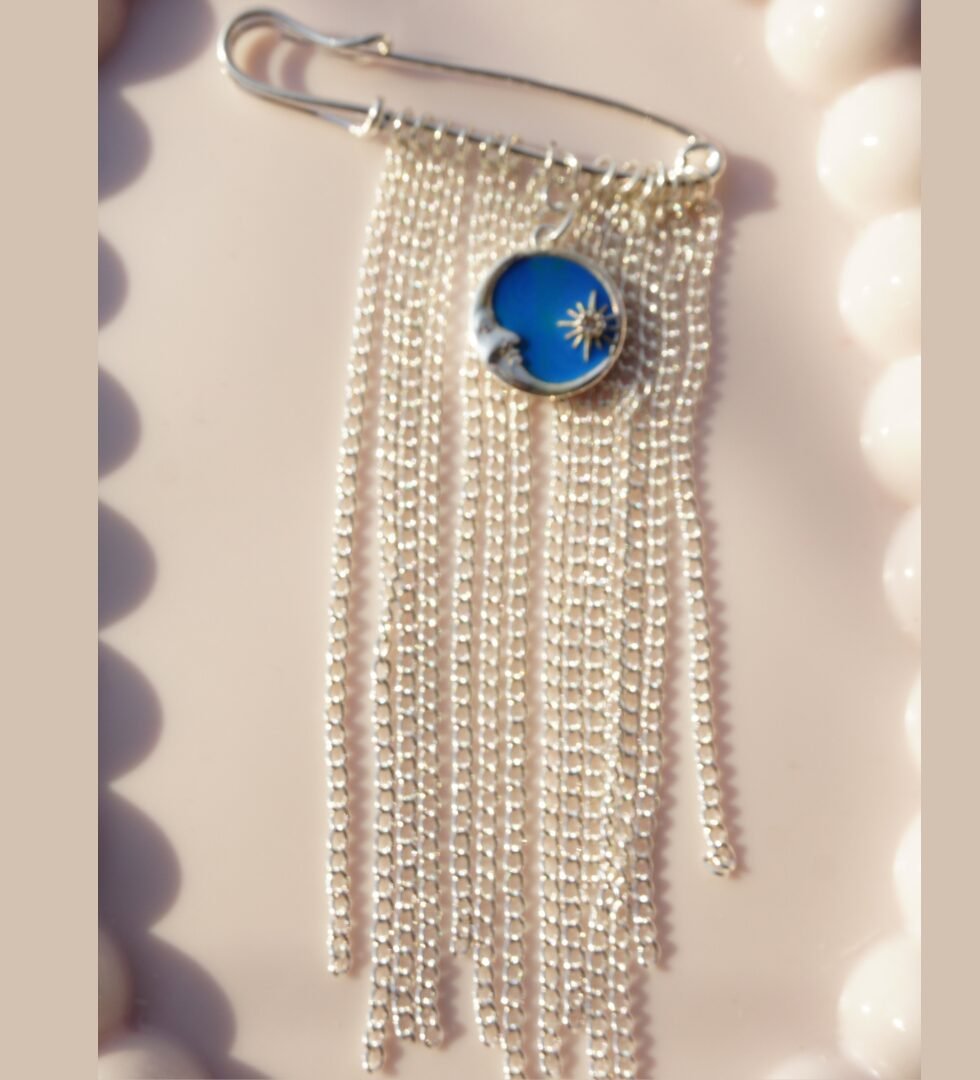 Untitled design (2) Moon & Star Halo Brooch - Image 1